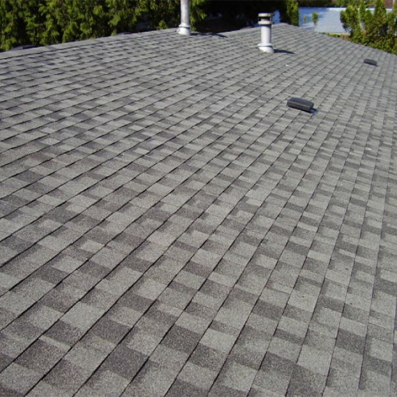 Home roof condition before roofing work