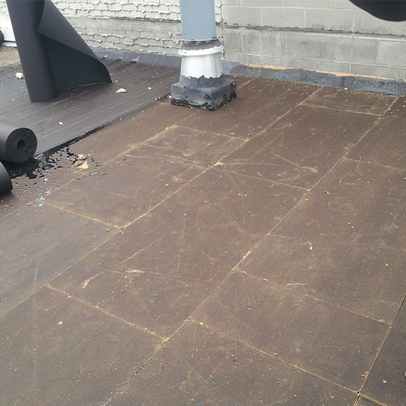 Roof sleepers integrated with flashing